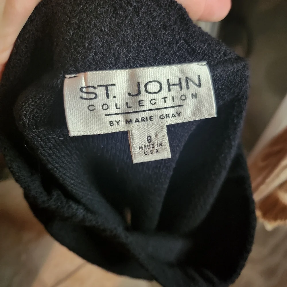 St. John Collection by Marie Gray size 6